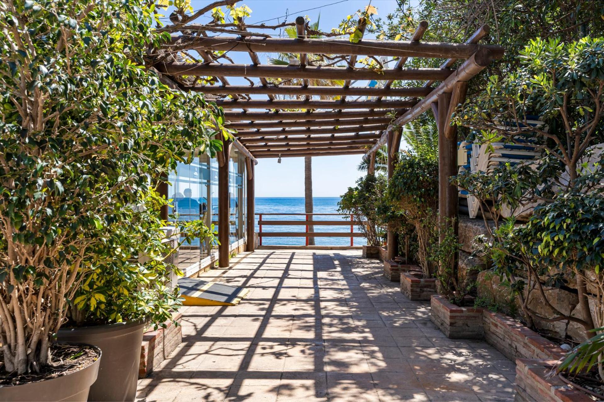 Beachfront Calahonda Apartment By Costarentals - Ref 89 Sitio de Calahonda Ngoại thất bức ảnh